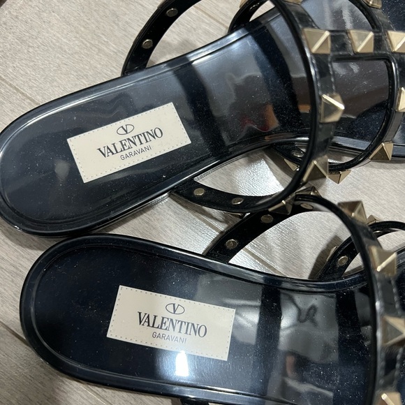 Valentino black sandal slides - Picture 3 of 5
